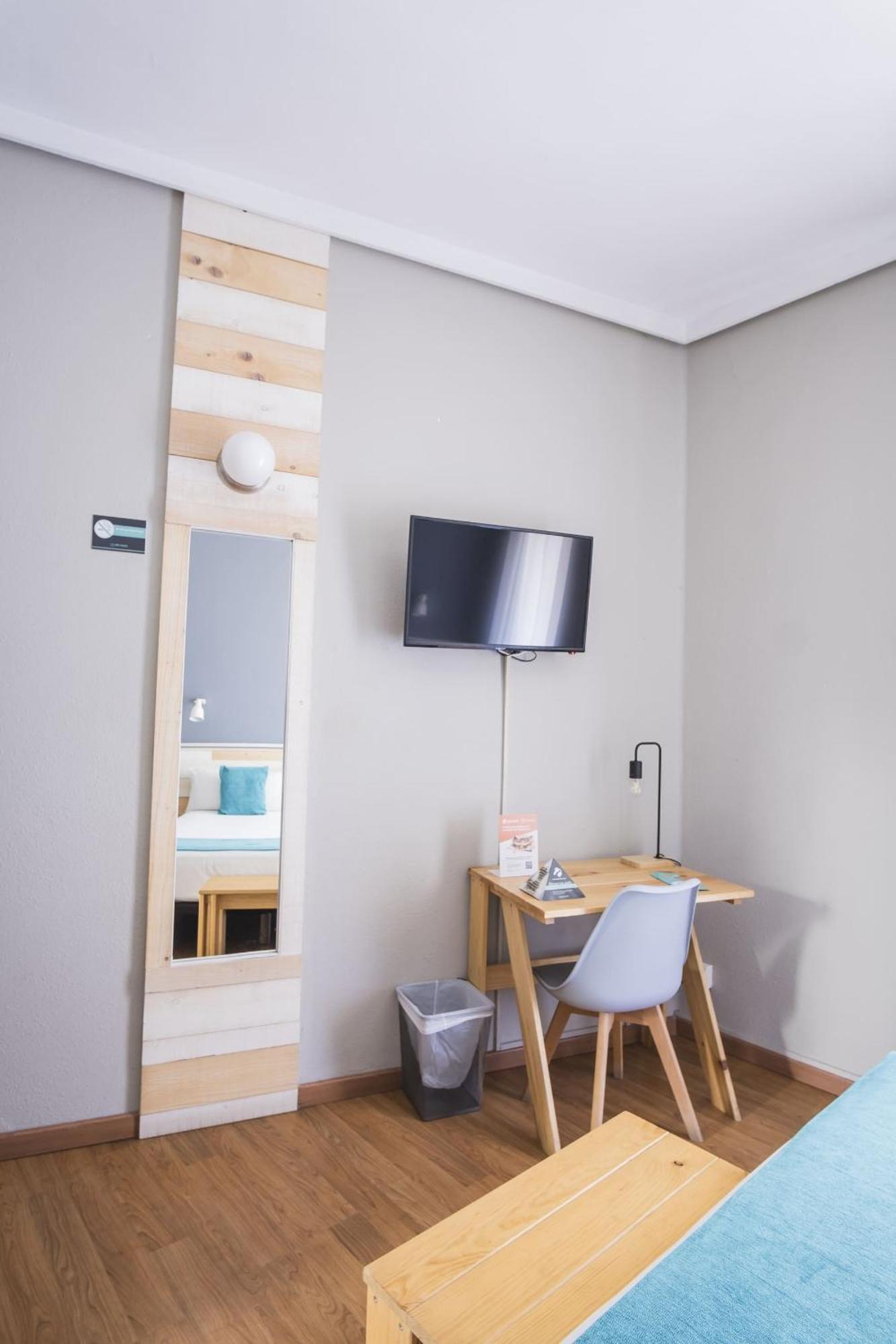 Hotel Alda Centro ポンフェラダ エクステリア 写真